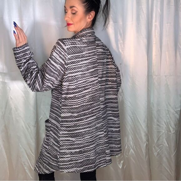 Lularoe long jacket blazer pockets - Picture 3 of 5